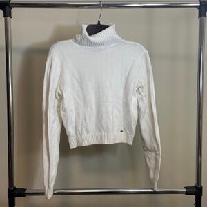 Hollister White Cowl Neck Sweater Classic Knit